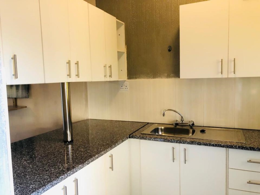 2 Bedroom Property for Sale in Flora Park Northern Cape